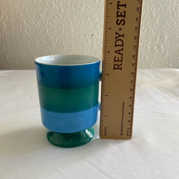 (4) Holt -Howard MCM mugs - Picture 4 of 7